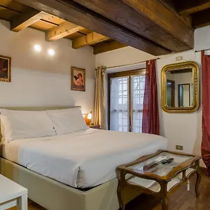  Apartment Leoncin D'oro
